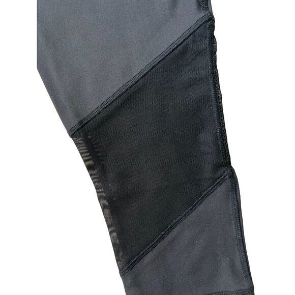 ADRIENNE VITTADINI Black Mesh Panel Capri Workout Pants Sz M NEW - Picture 2 of 7